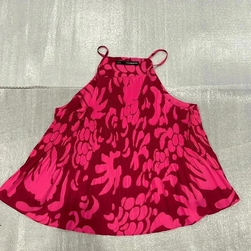 ❤️2/$30❤️[M]Sfera Collection Pleated Pink Floral Tank Top